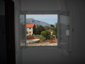 Room St Antun